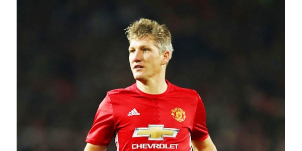 Schweinsteiger spiller for den gamle klub